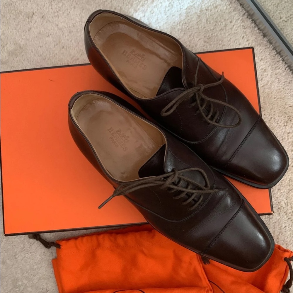 Authentic Hermès Shoes - Picture 2 of 4